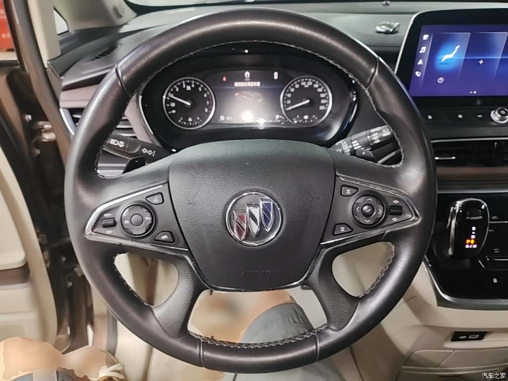 Buick GL8, 2022 11