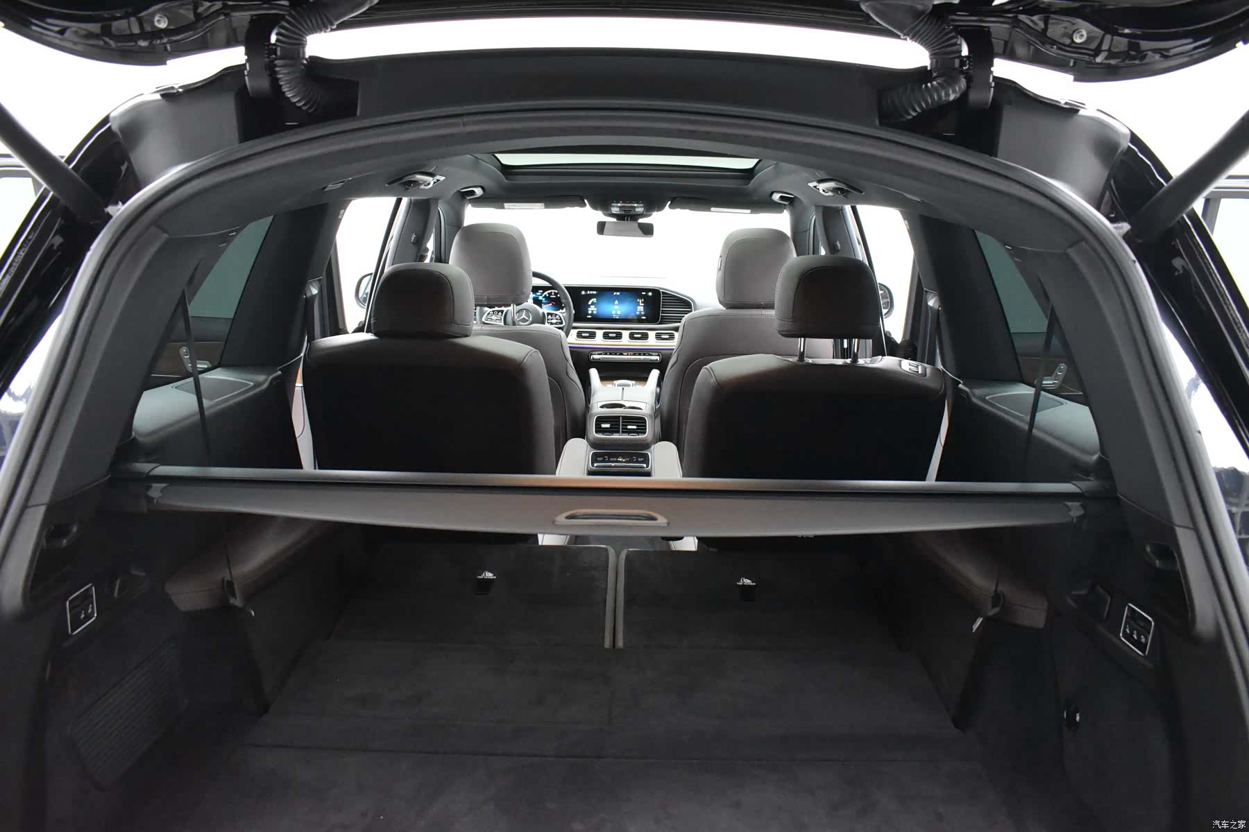 Mercedes-Benz GLS, 2022 24