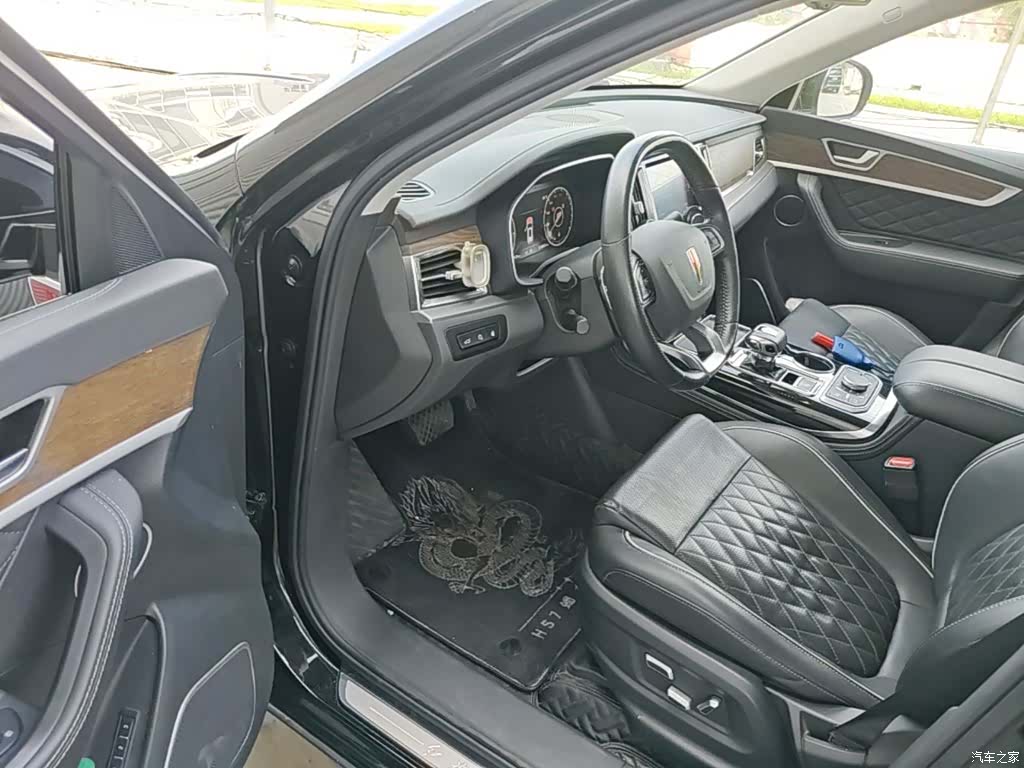 Hongqi HS7, 2022 23
