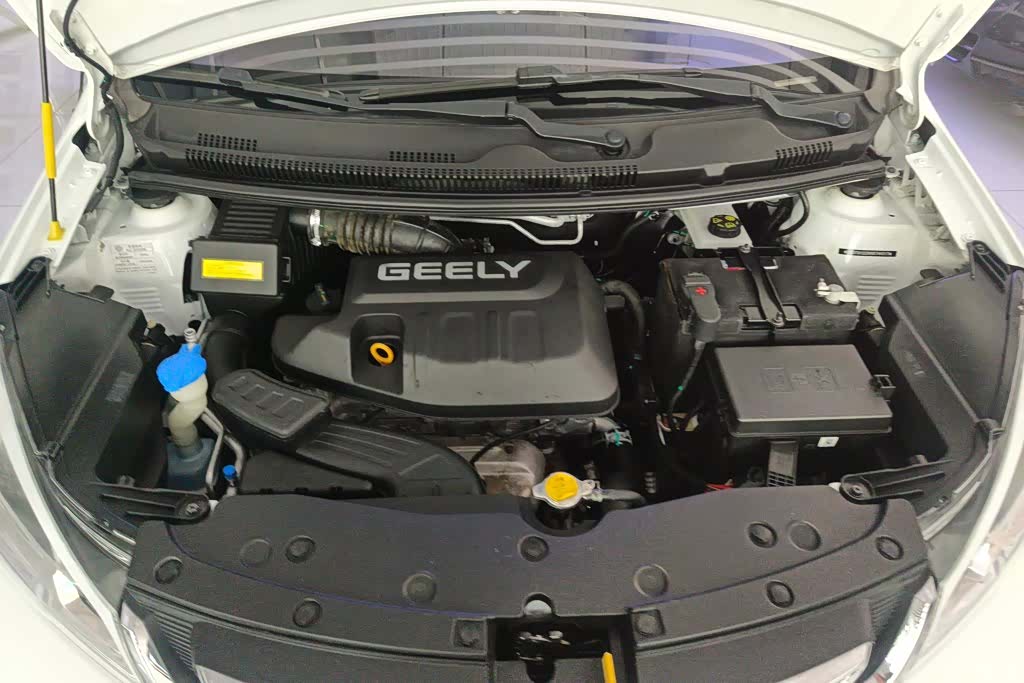 Geely X1, 2017 10