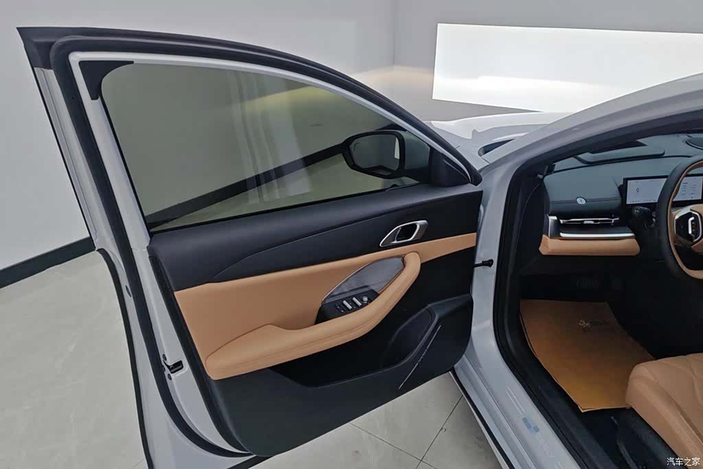 Geely A7, 2025 7