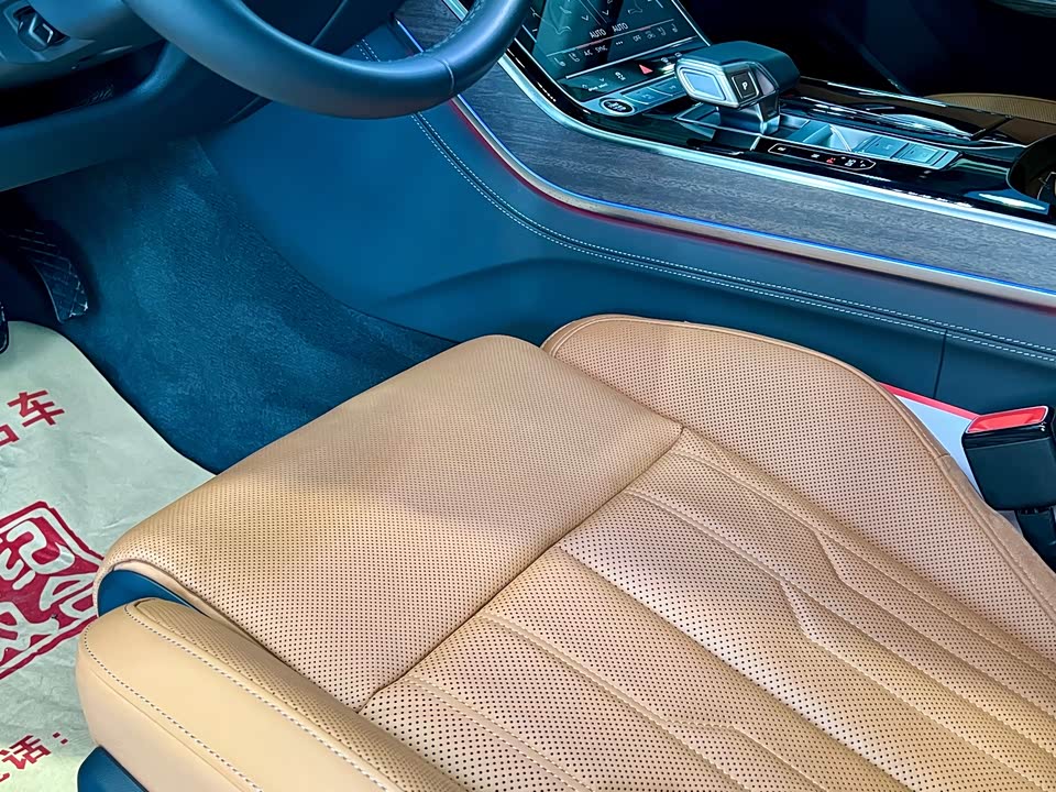 Audi A8 Audi A8
