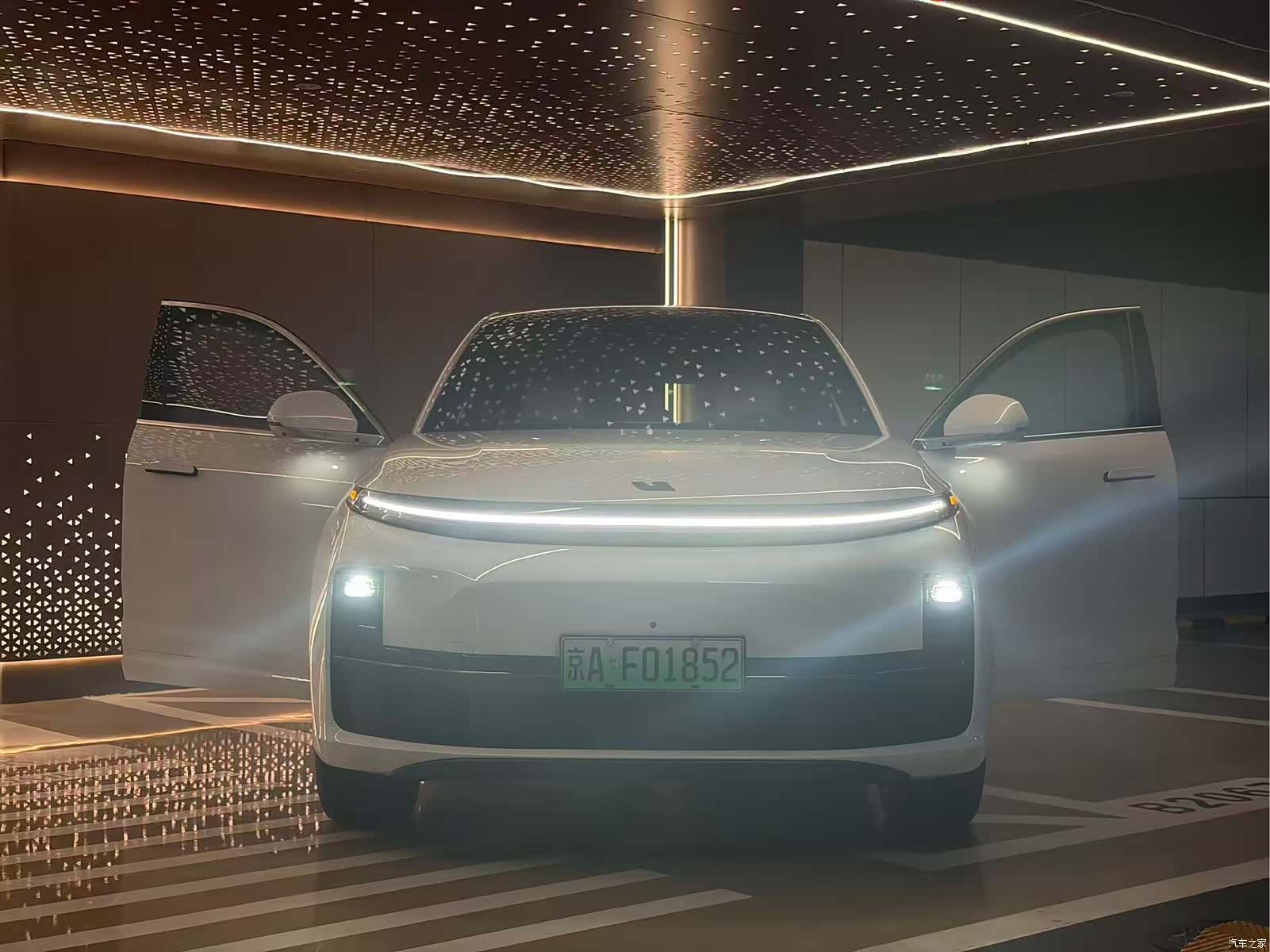 Li Auto L7, 2023 7