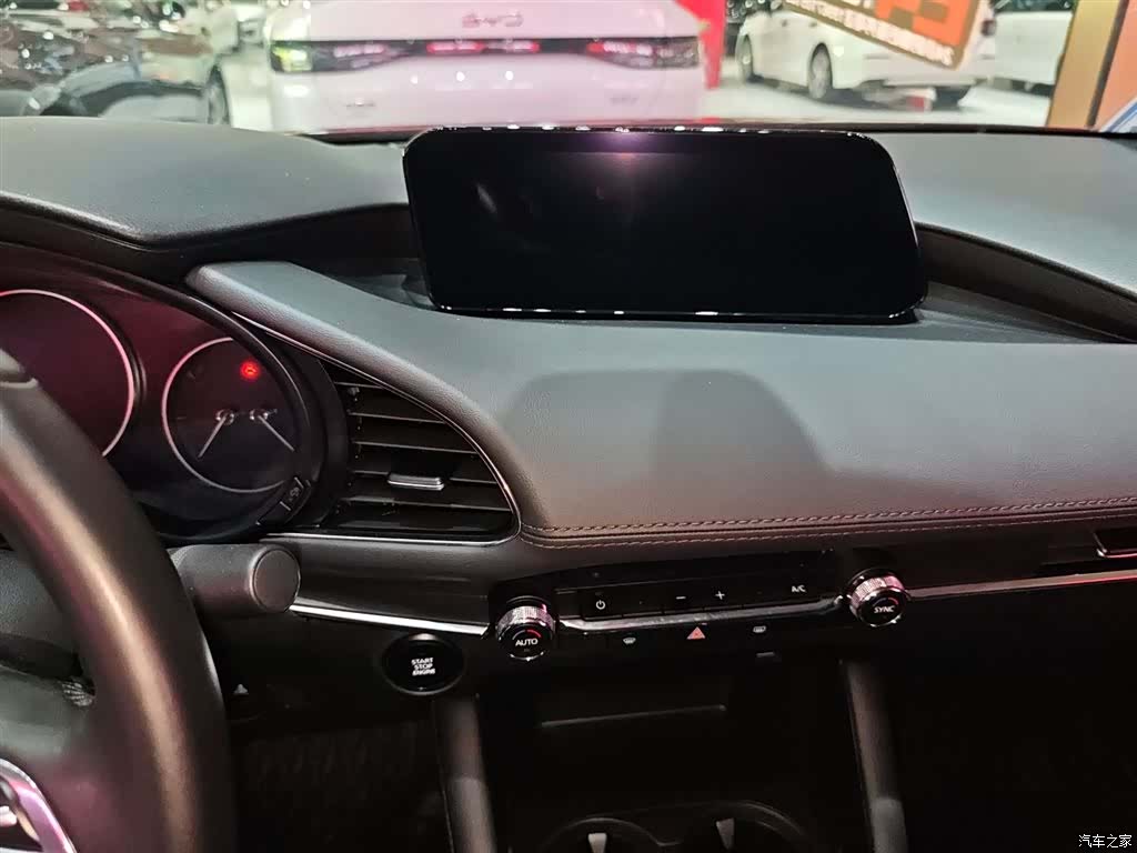 Mazda Mazda3, 2025 14