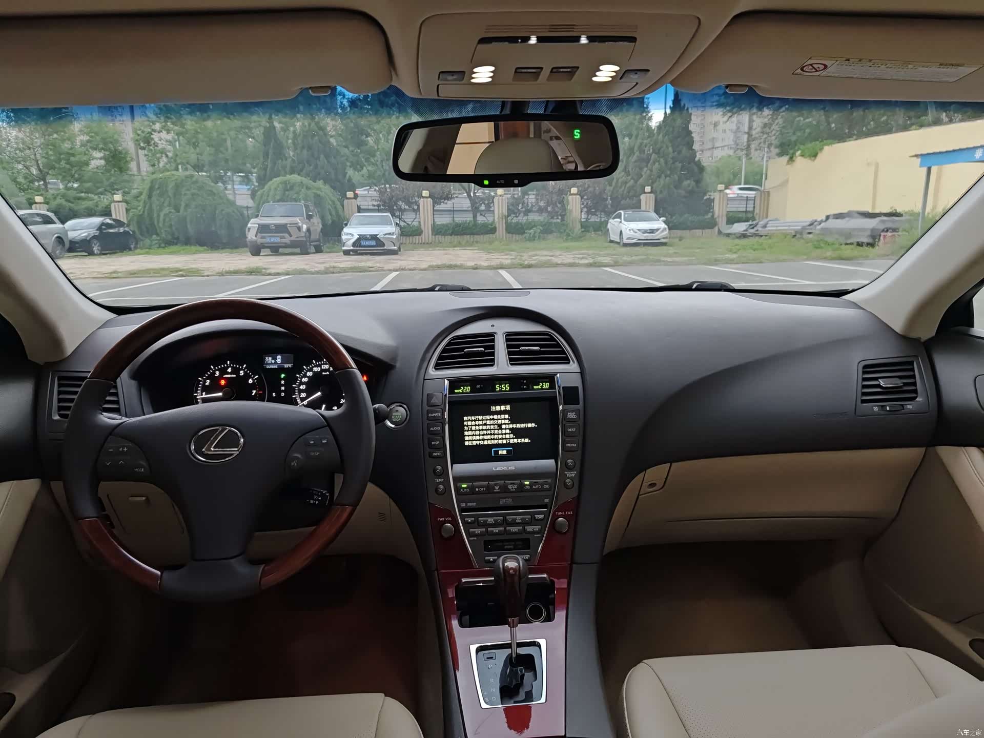 Lexus ES, 2009 21