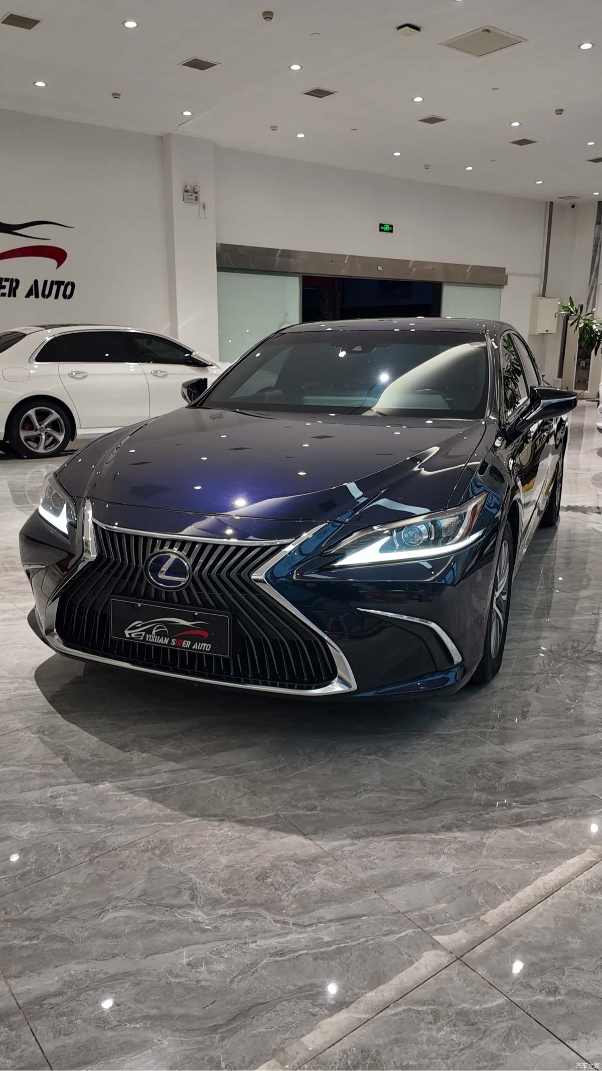 Lexus ES, 2020 1