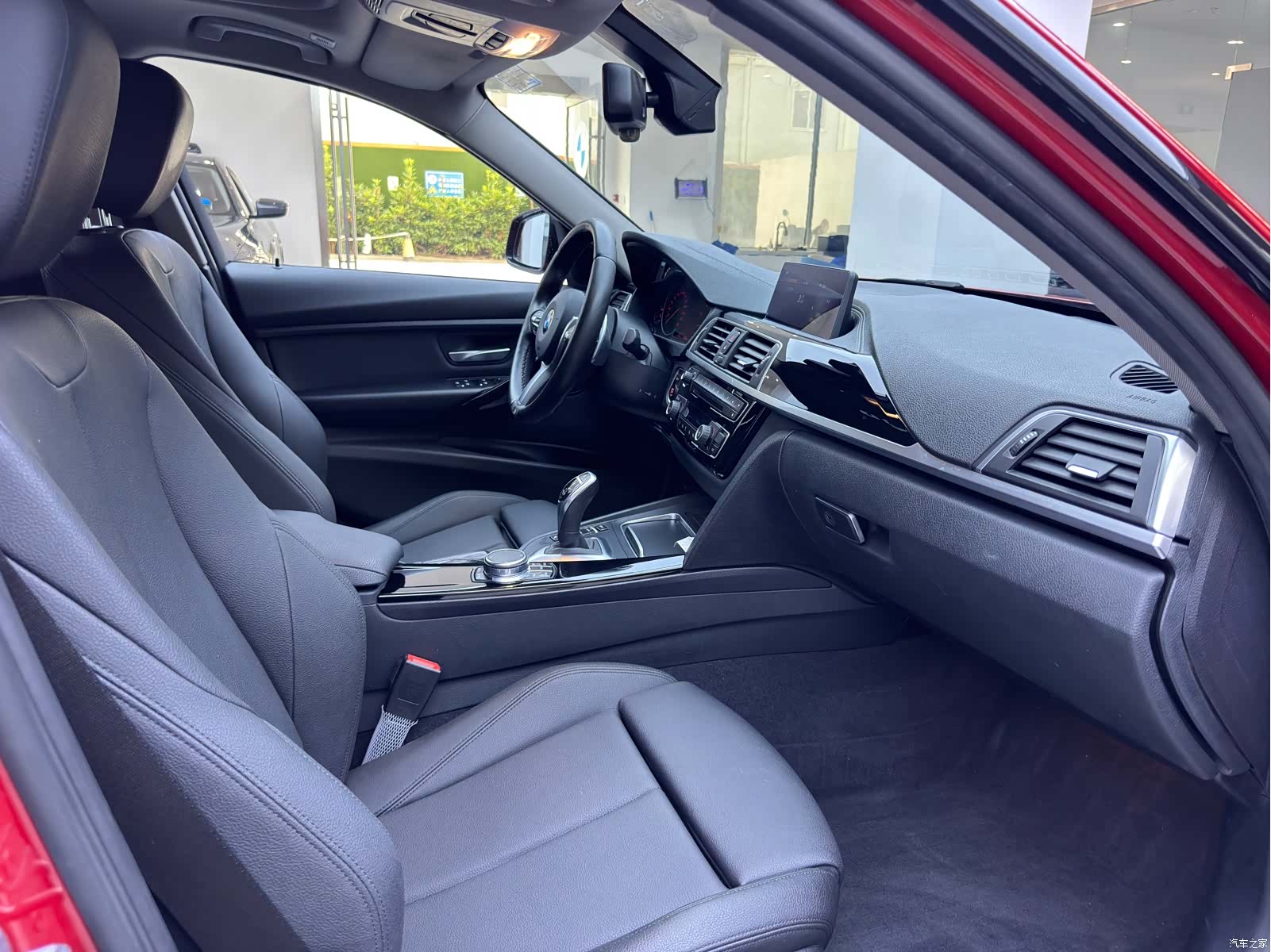 BMW 3 Series, 2018 20