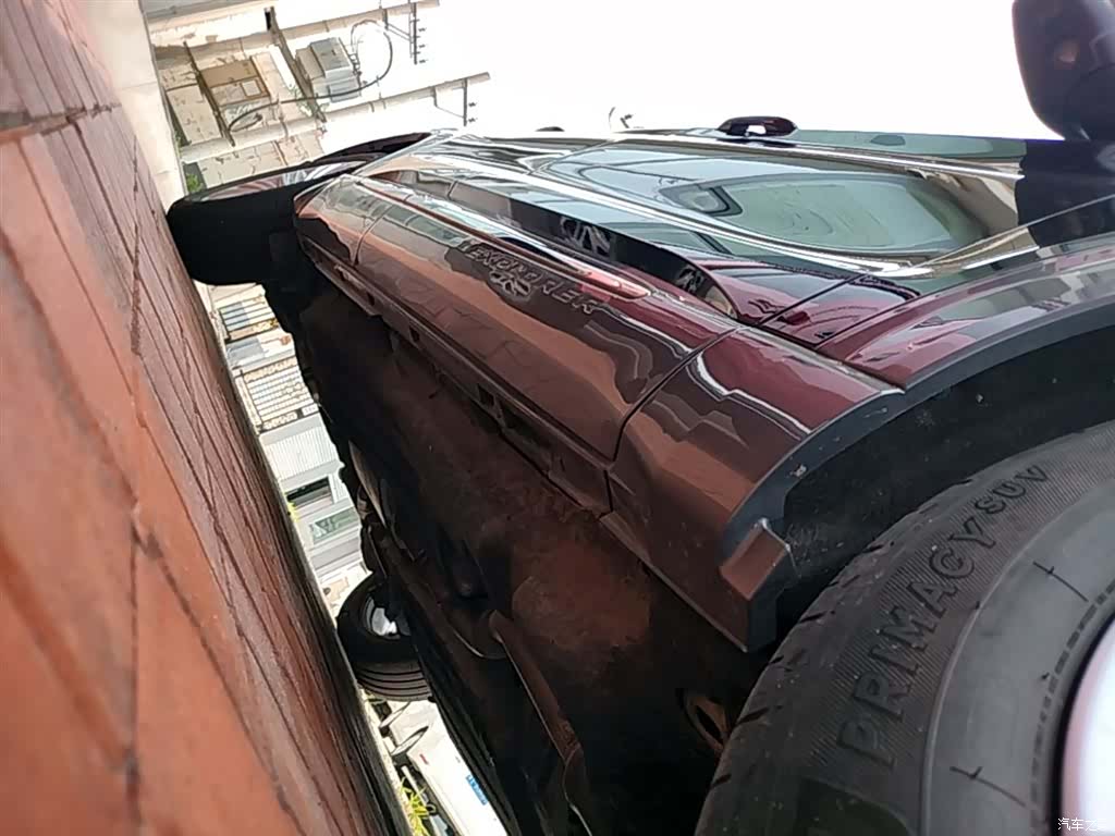 Ford Explorer, 2022 21