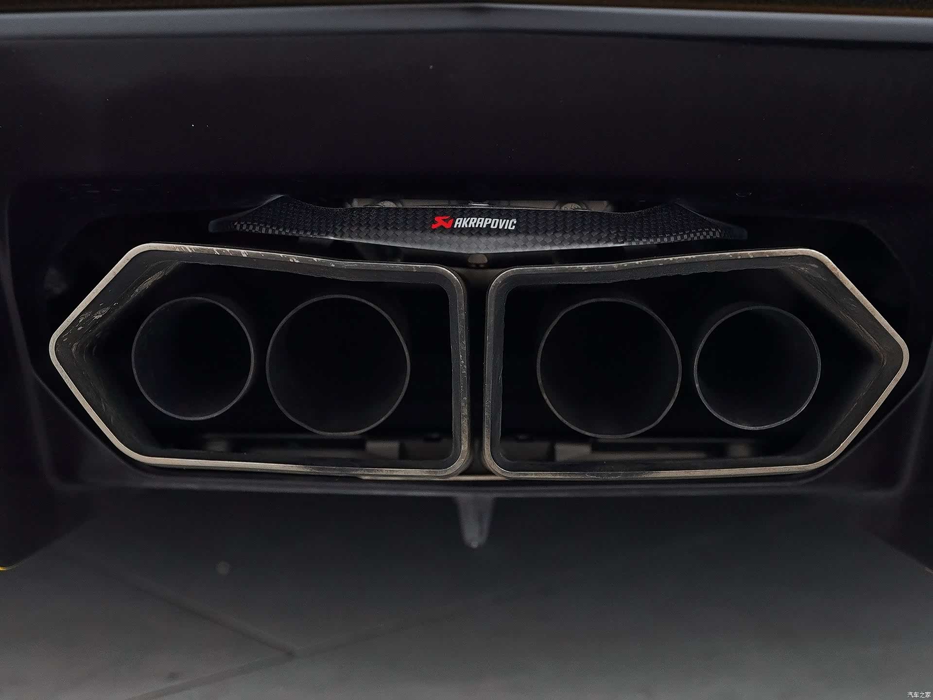Lamborghini Aventador, 2016 32