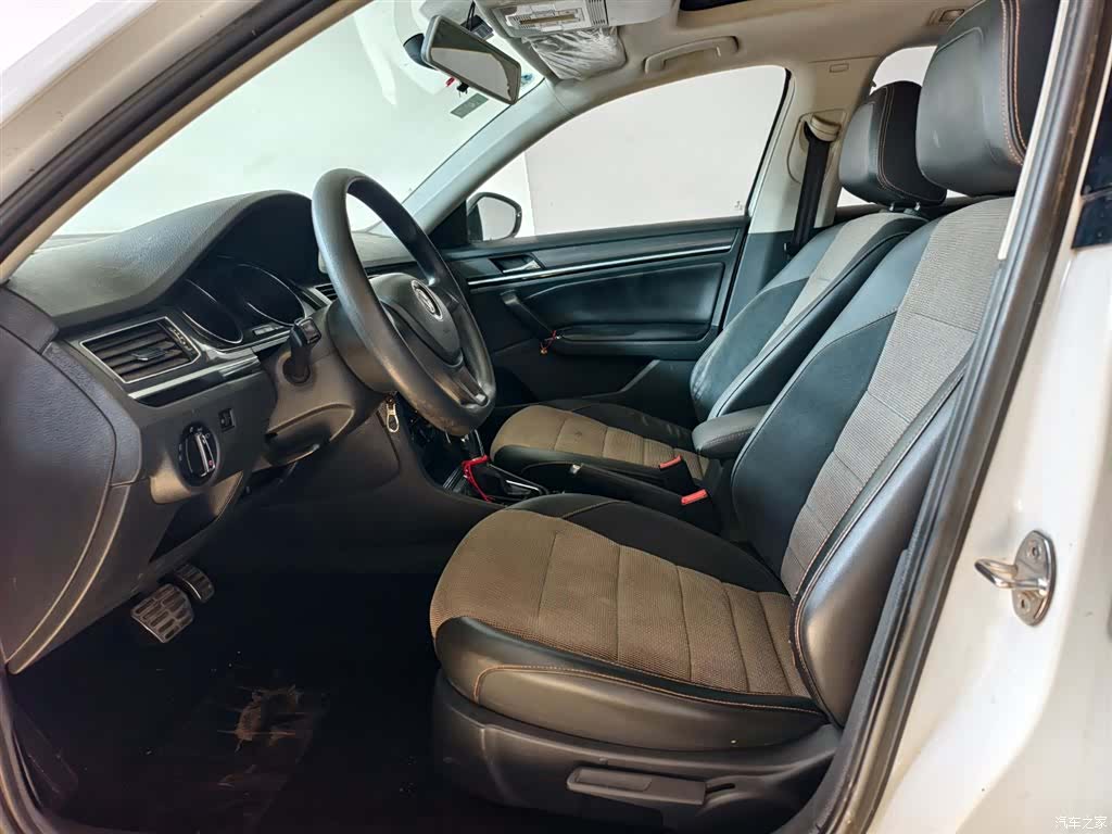 Volkswagen C-TREK, 2017 10