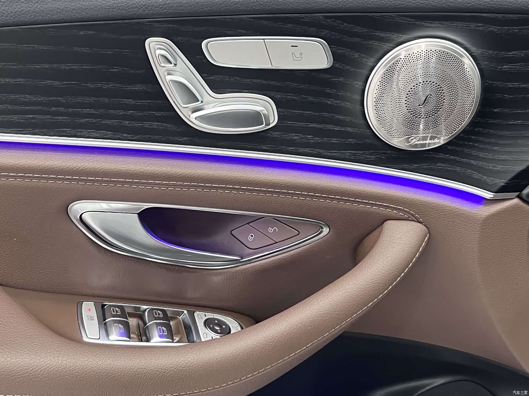Mercedes-Benz E-Class, 2023 19