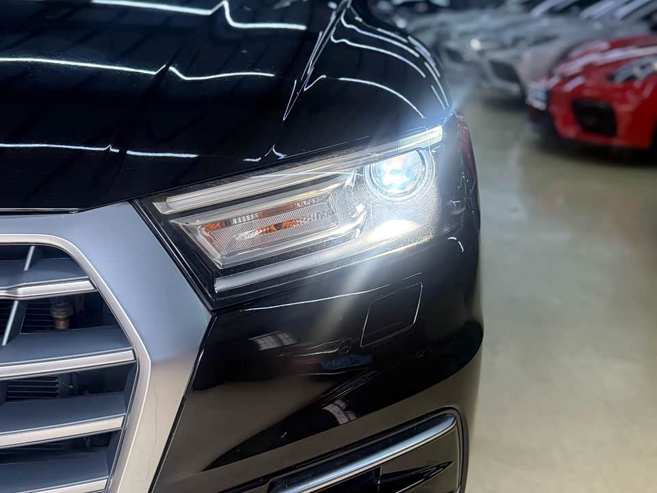 Audi Q5L Audi Q5L