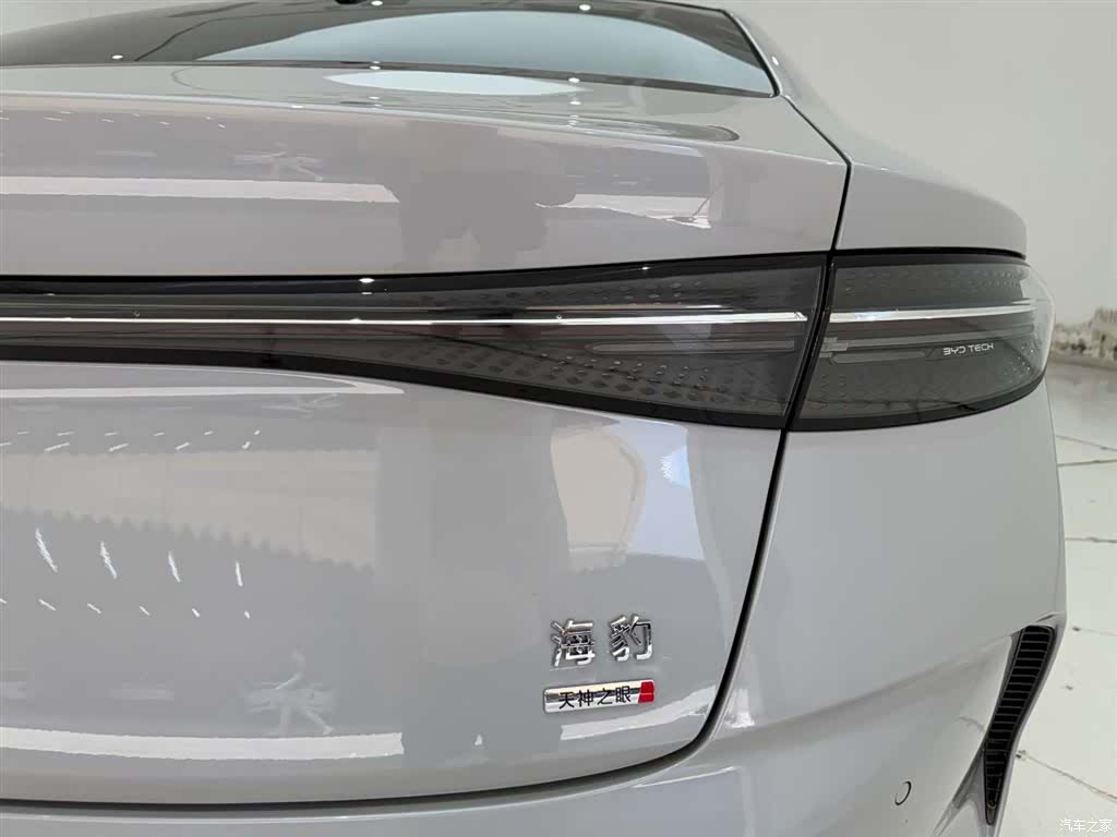 BYD Seal, 2025 10