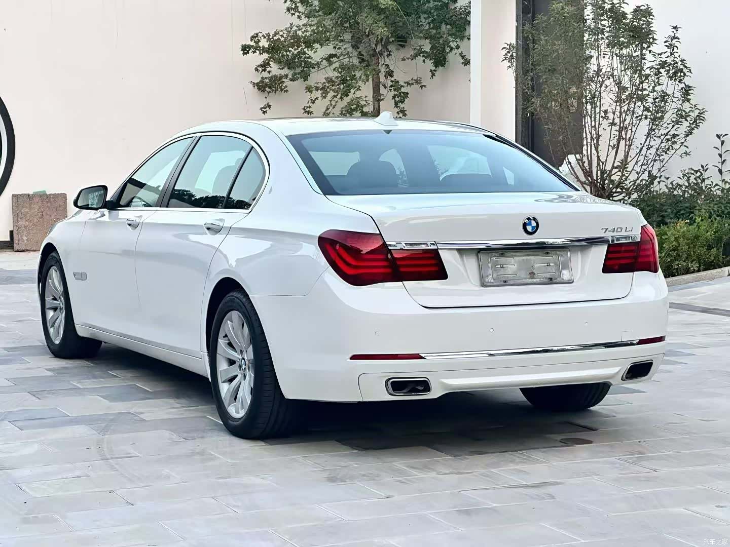 BMW 7 Series, 2014 4
