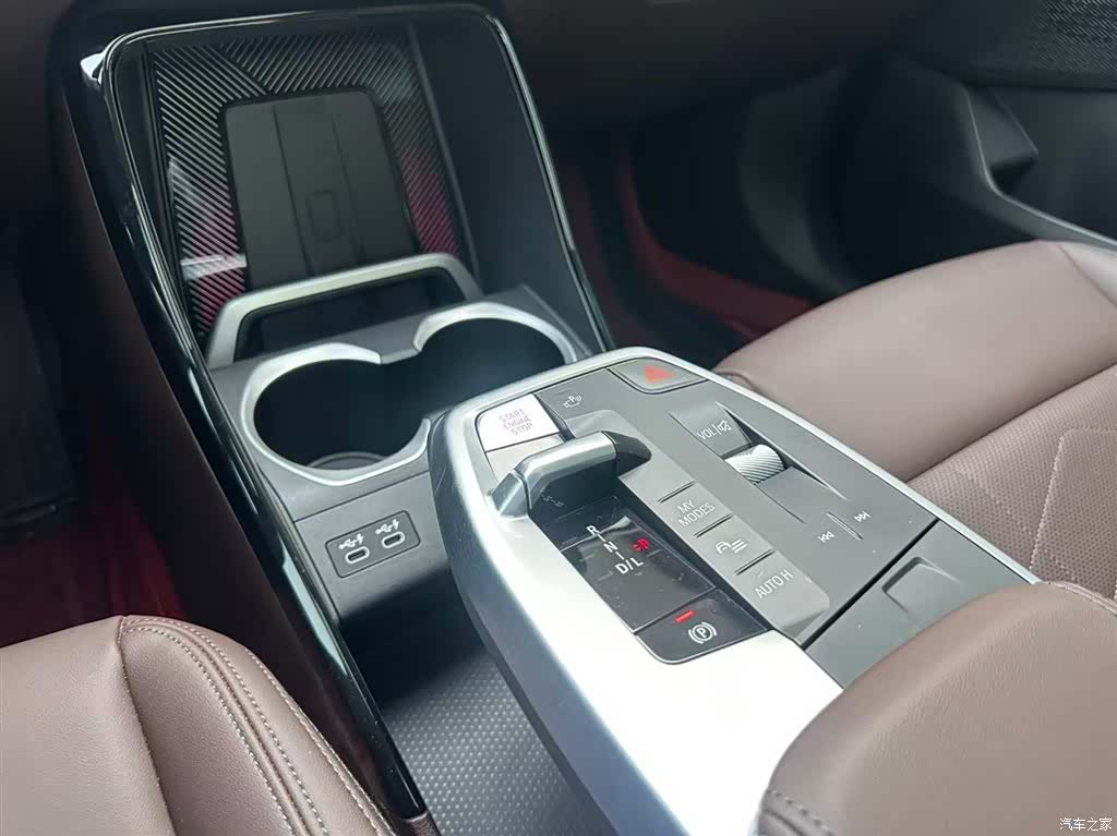 BMW X1, 2023 10