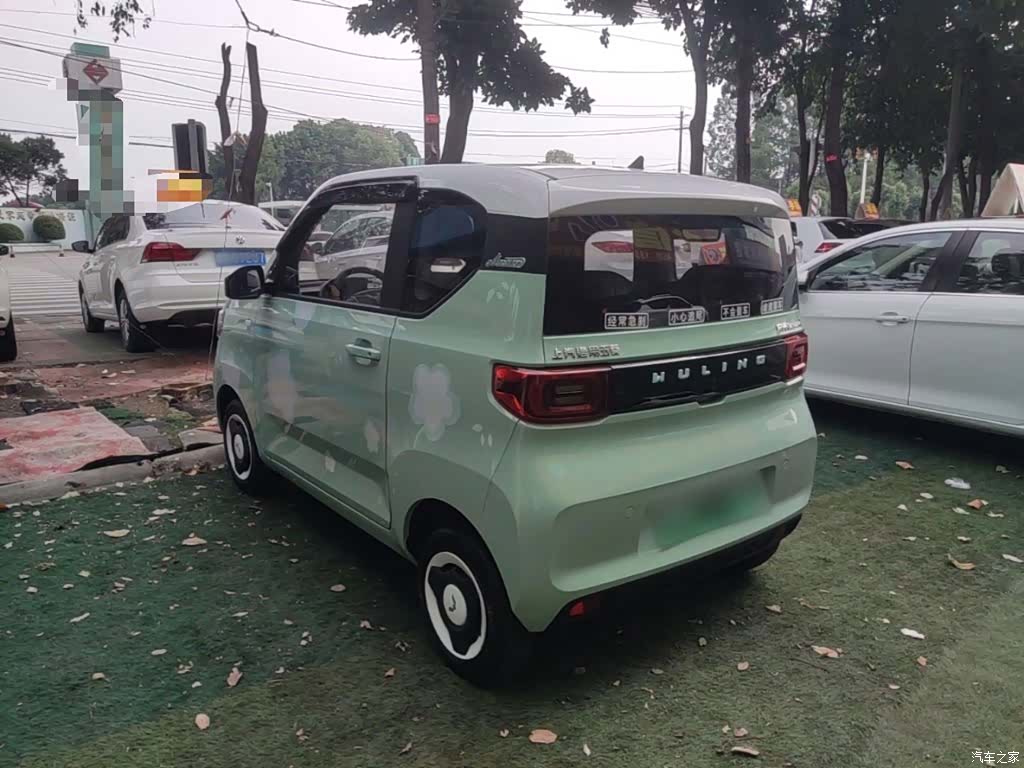 Wuling MINIEV, 2021 все фото