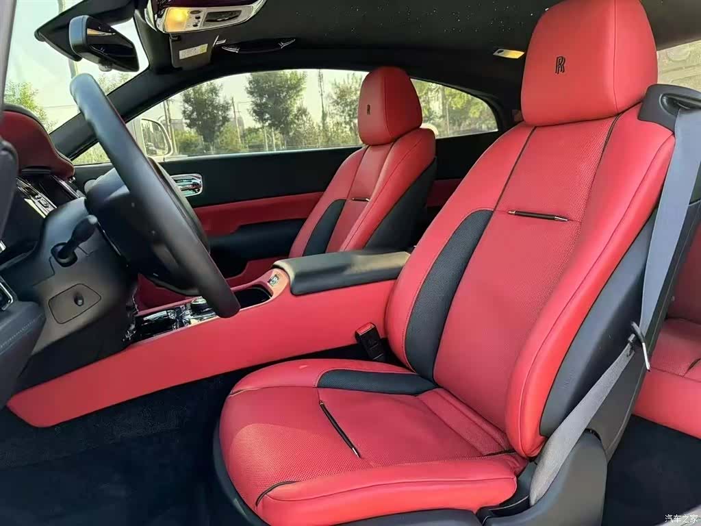 Rolls-Royce Wraith, 2020 все фото