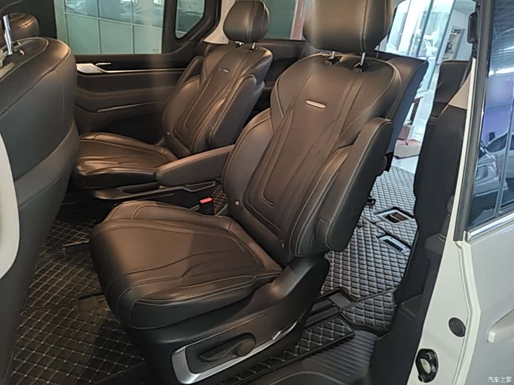Maxus G20, 2022 17