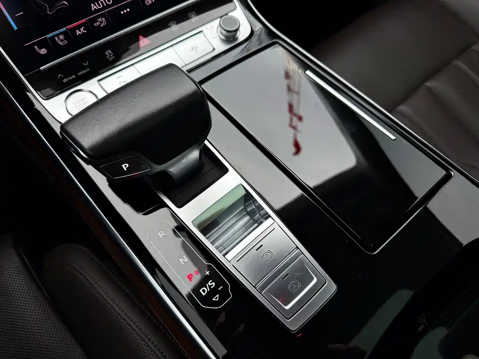 Audi A8 Audi A8