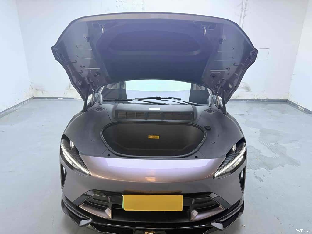 Xiaomi YU7, 2025 16