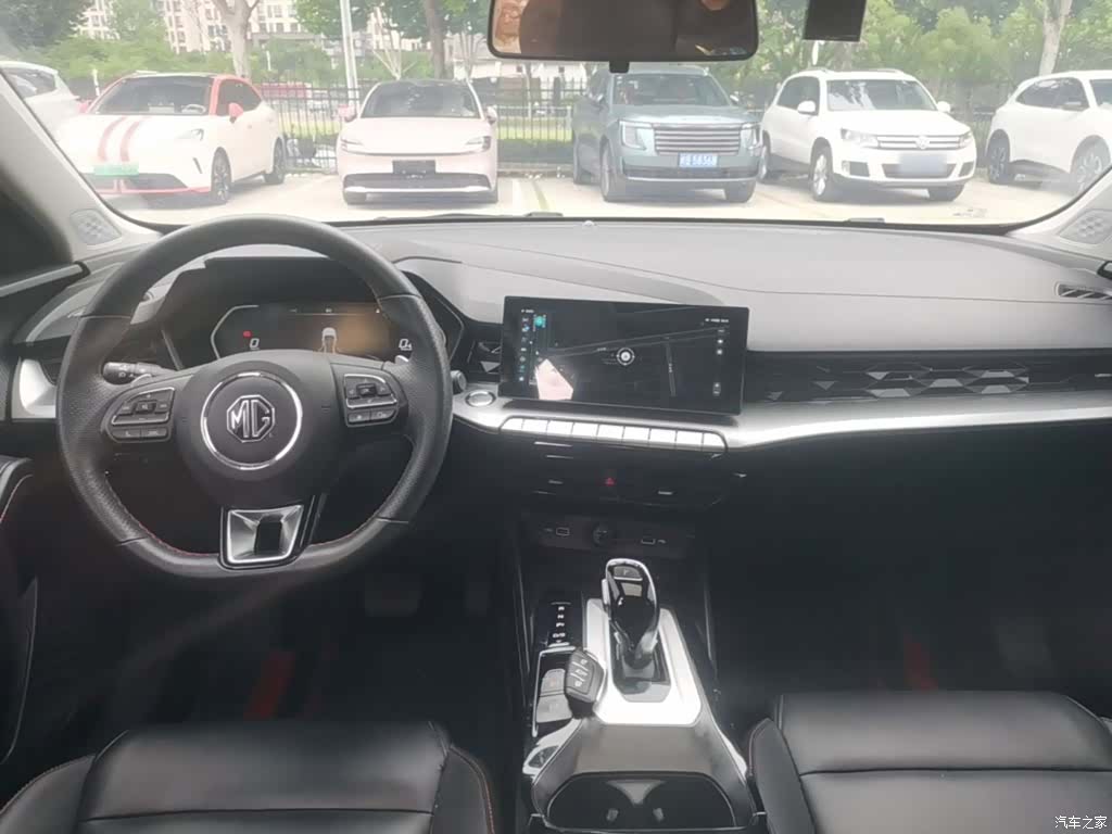 MG MG5, 2021 10