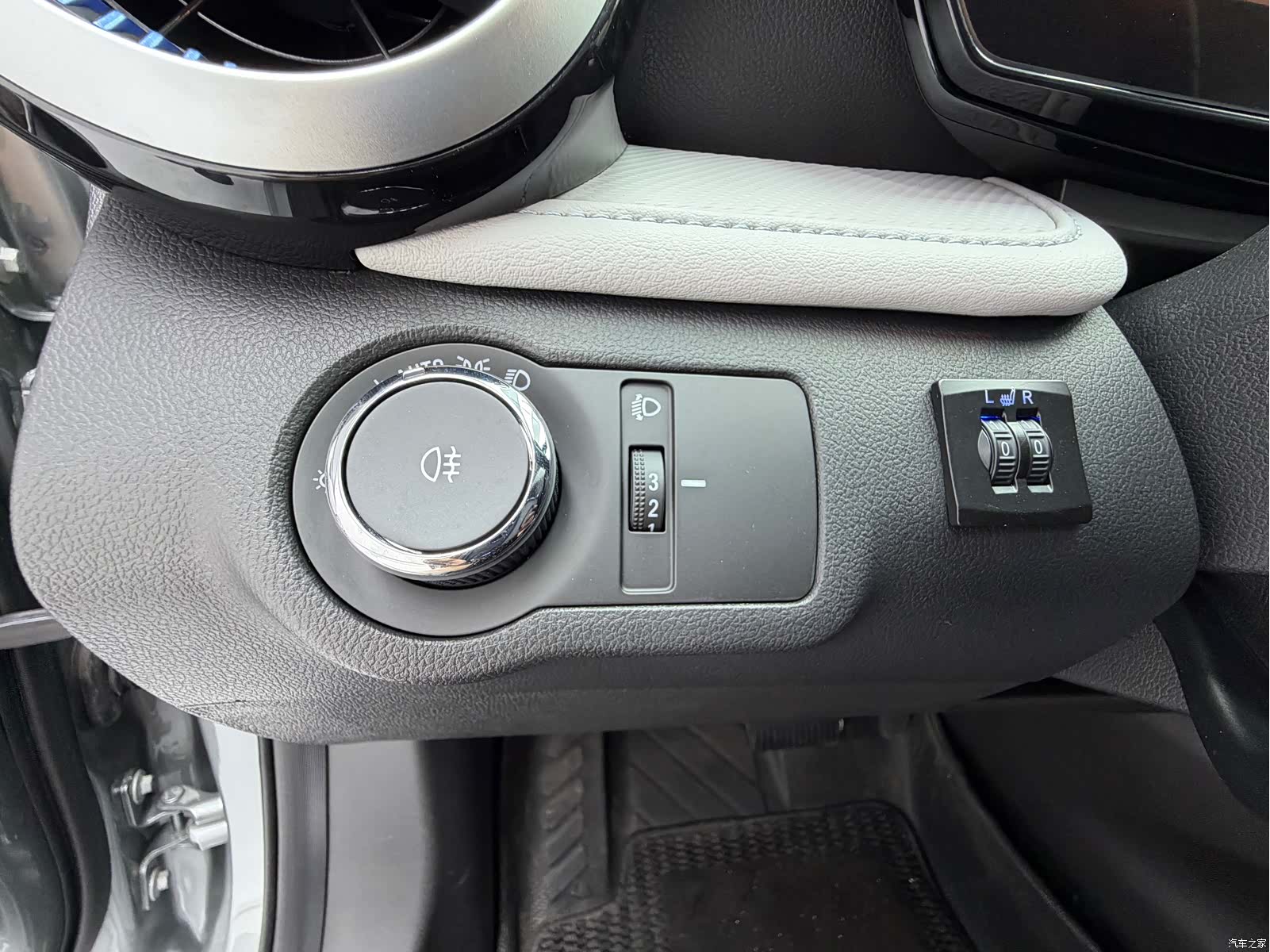 Chevrolet 320, 2022 14