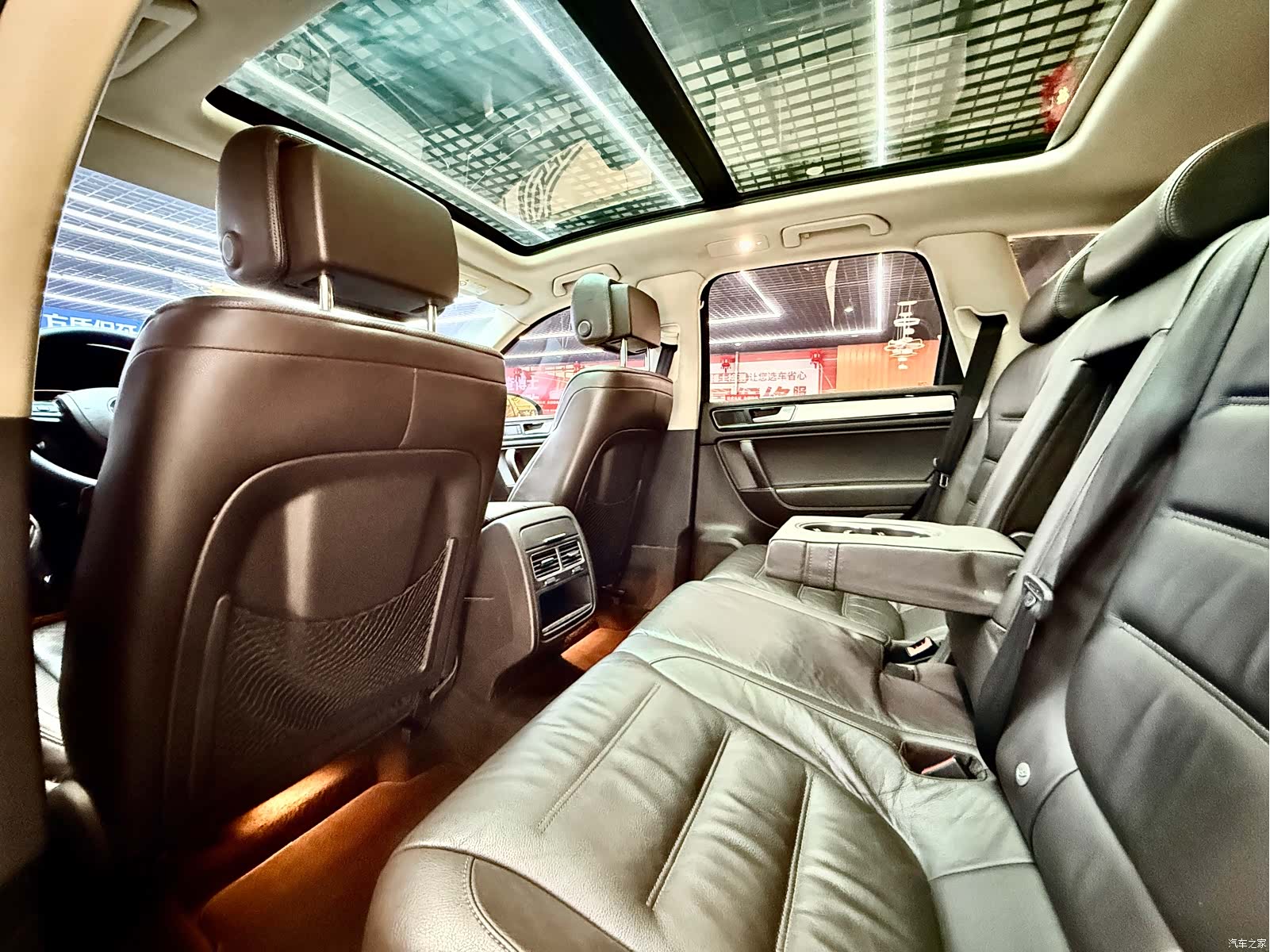 Volkswagen Touareg, 2017 10