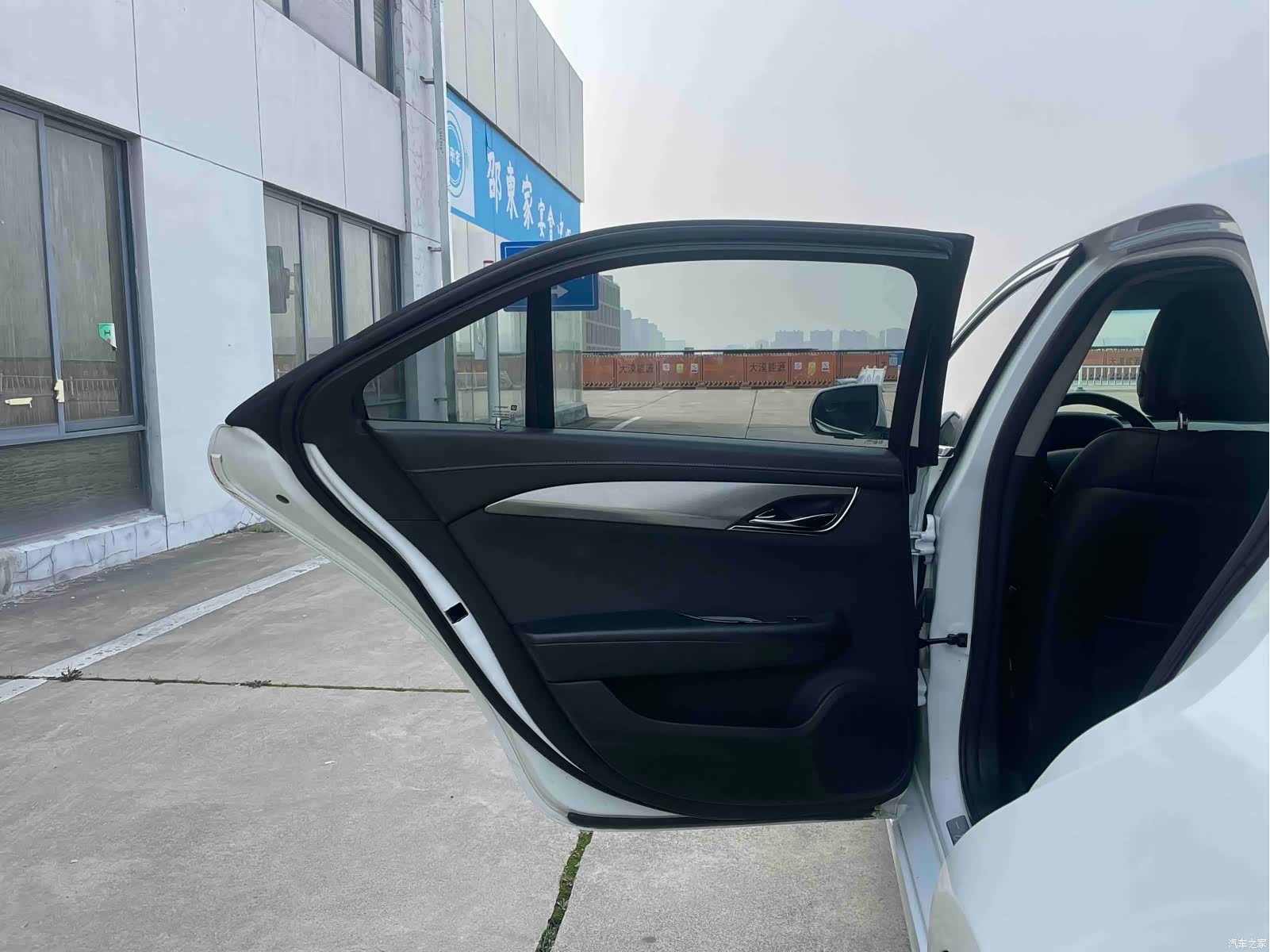 Cadillac ATS-L, 2015 11