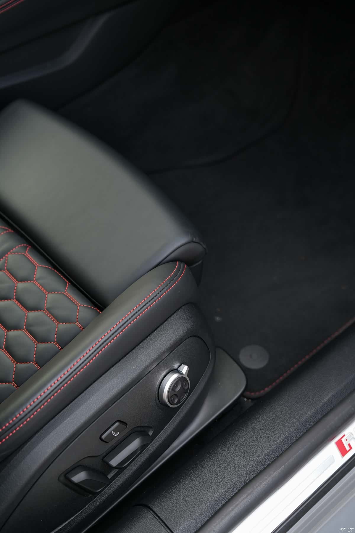Audi RS, 2020 14