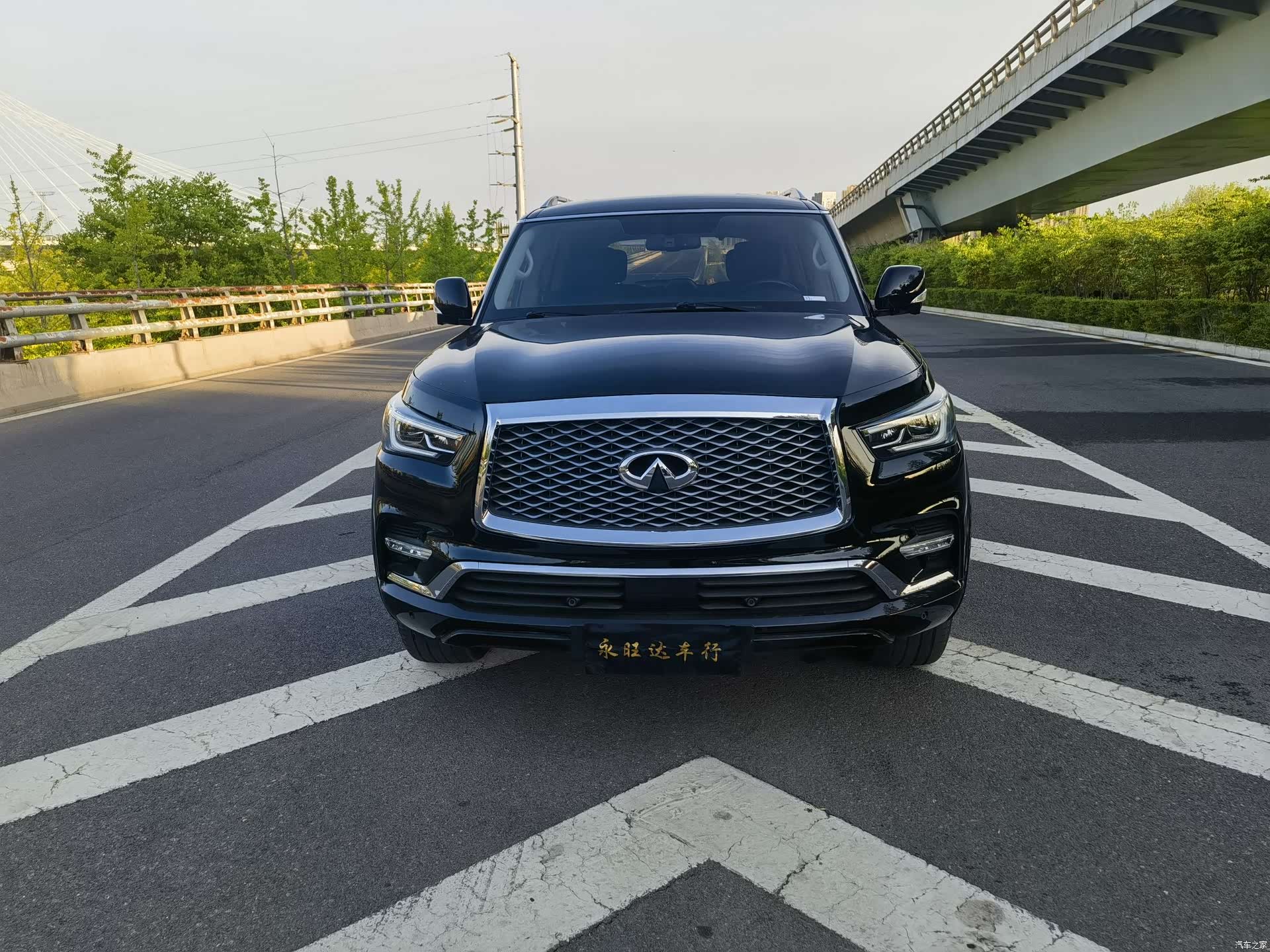 Infiniti QX80, 2019 2