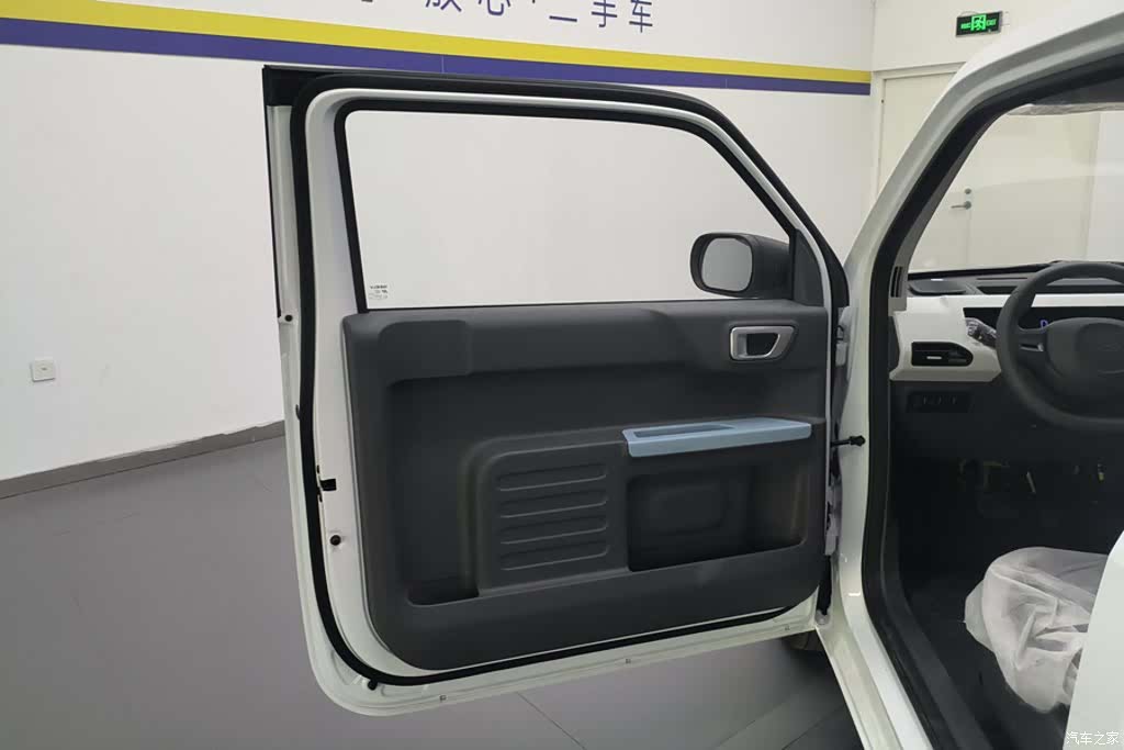 Geely Panda, 2025 7