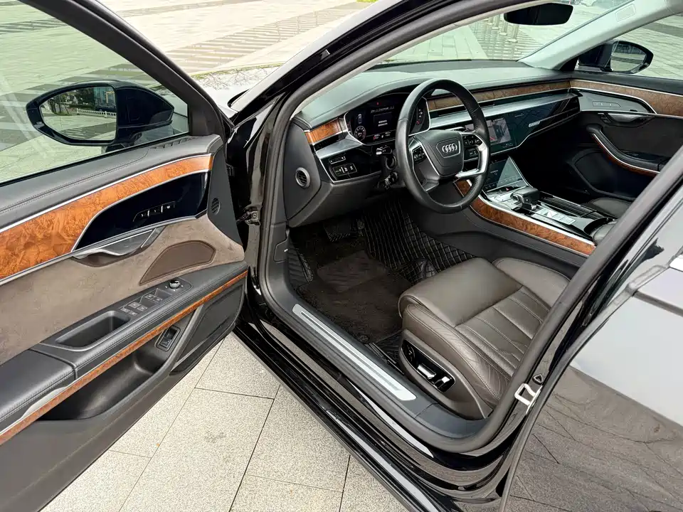 Audi A8 Audi A8