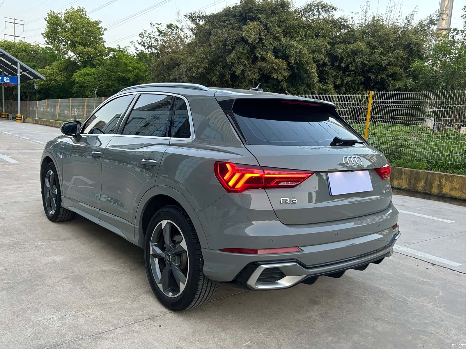 Audi Q3, 2024 13