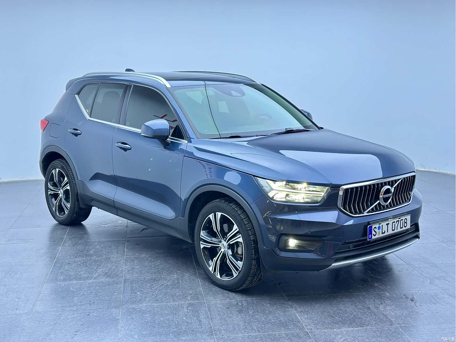 Volvo XC40, 2021 3