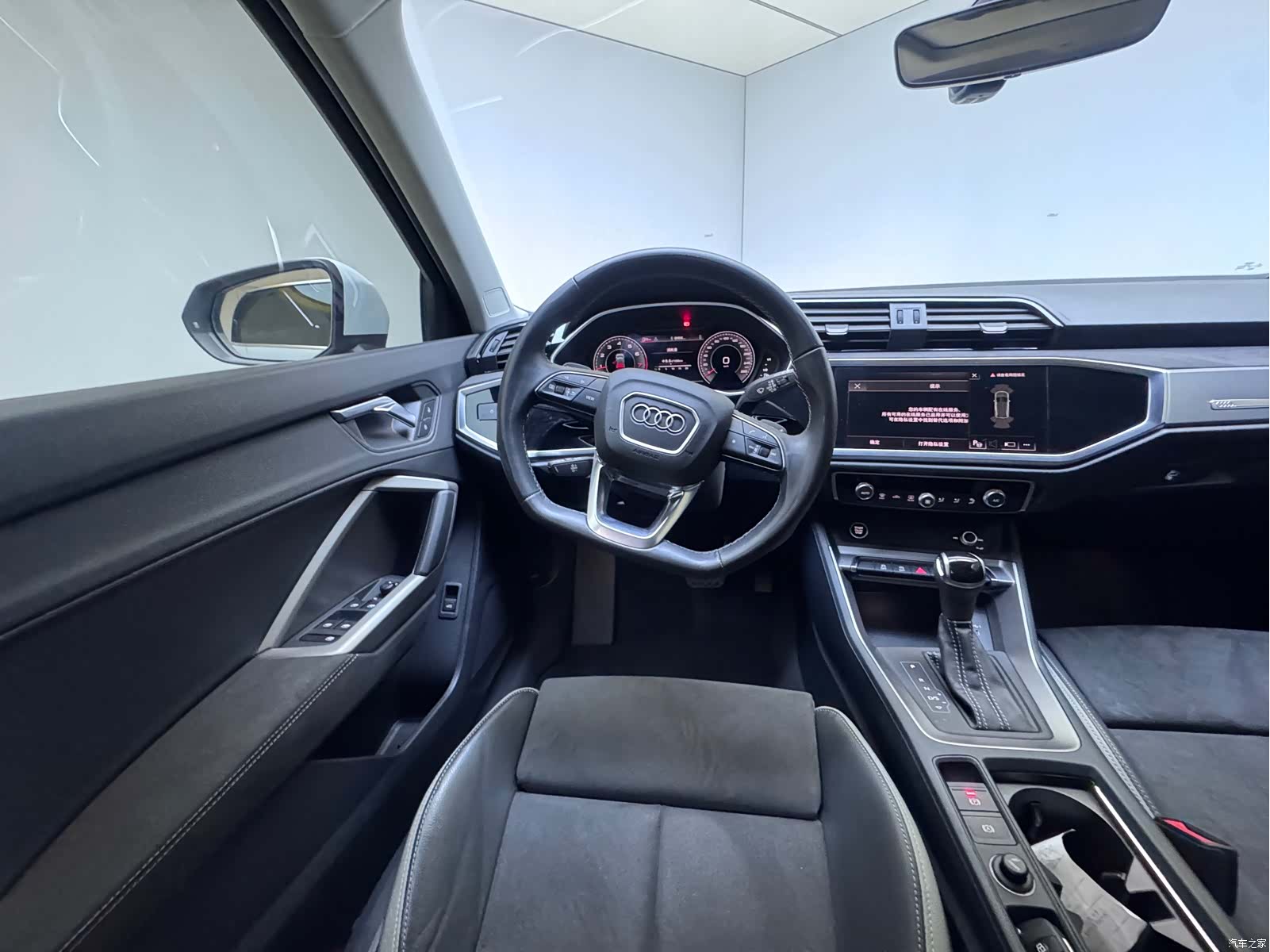 Audi Q3, 2022 19