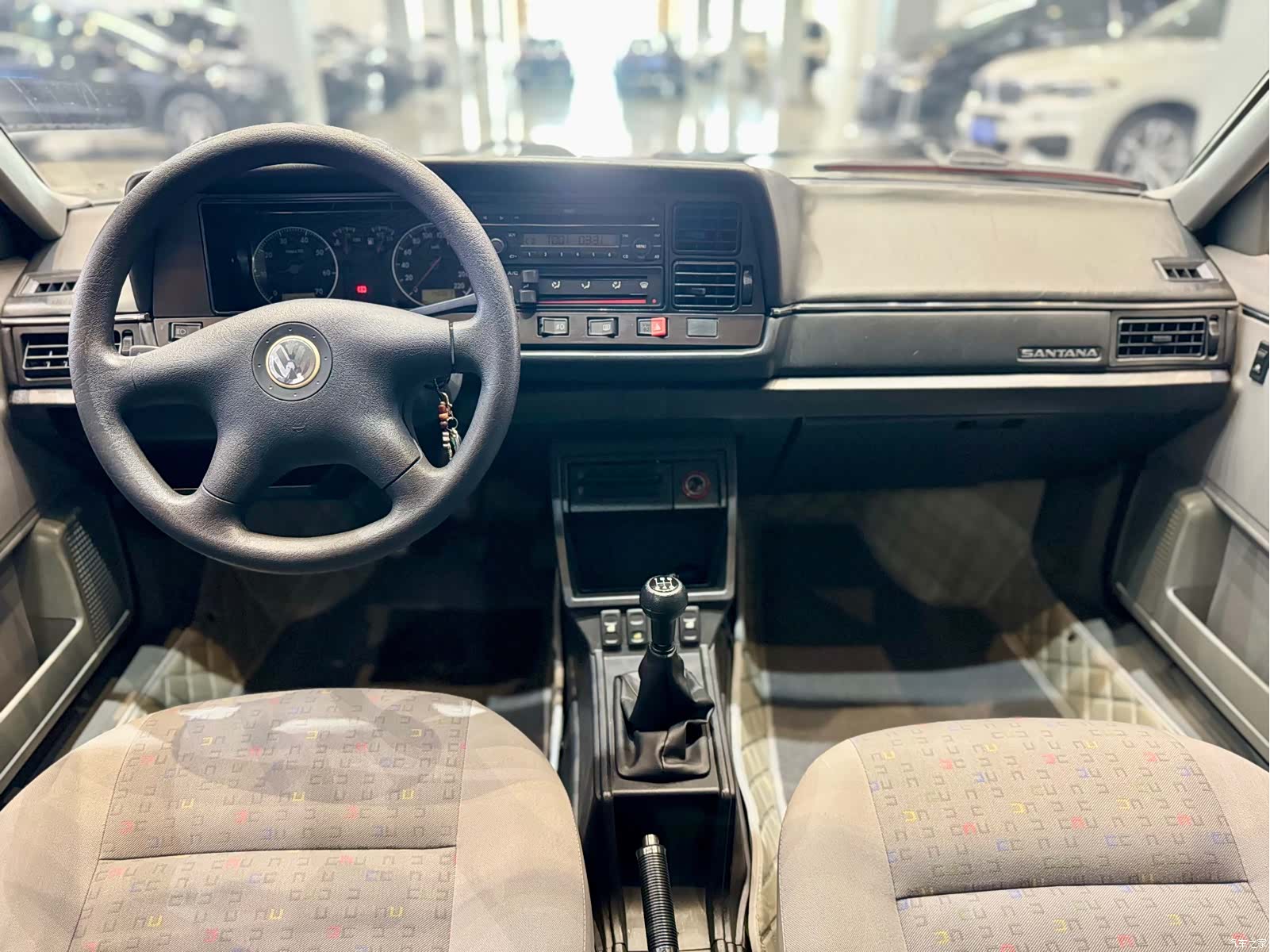 Volkswagen Santana, 2012 11