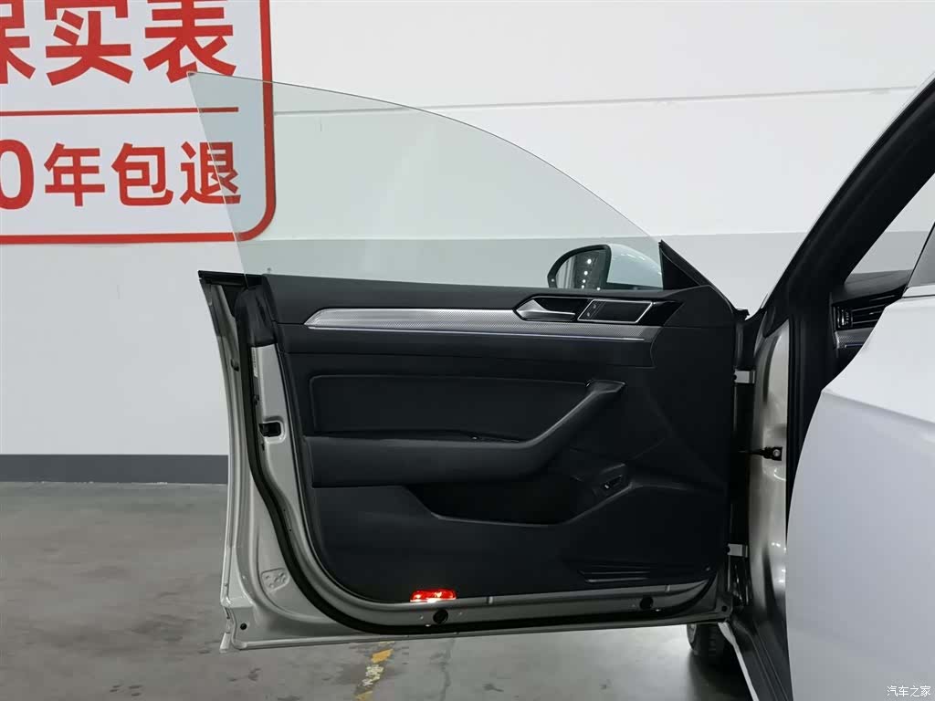 Volkswagen CC, 2019 8