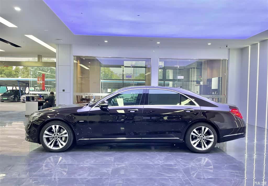 Mercedes-Benz S-Class, 2020 3