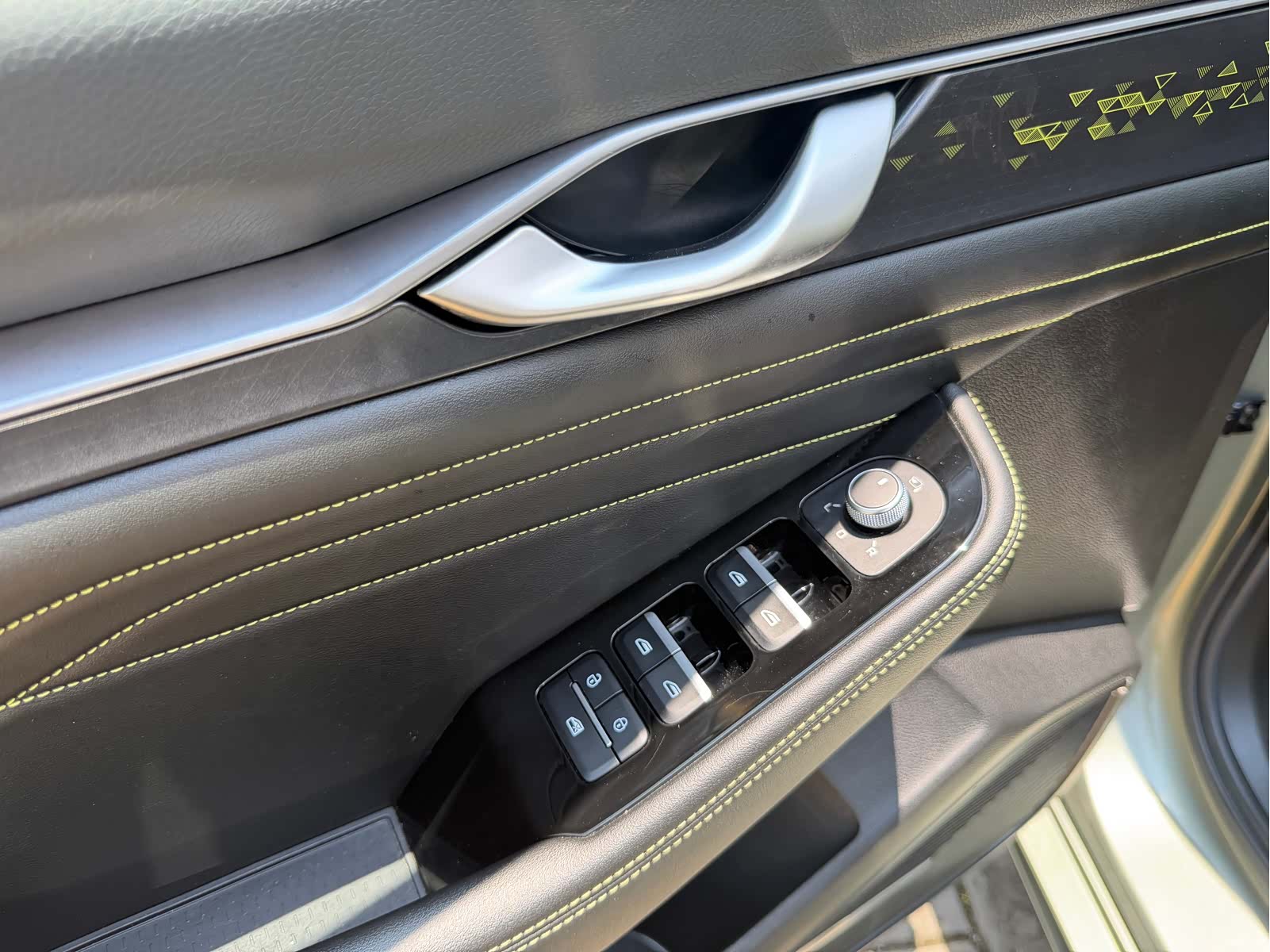 Geely Preface, 2023 6
