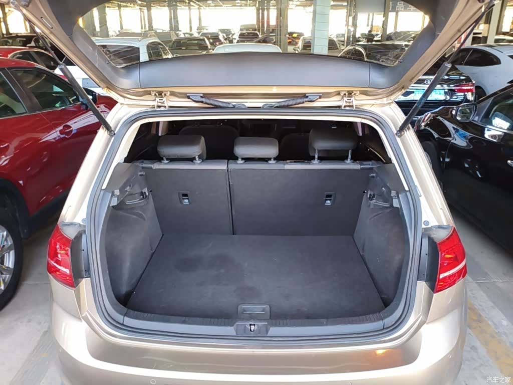 Volkswagen Golf, 2016 19