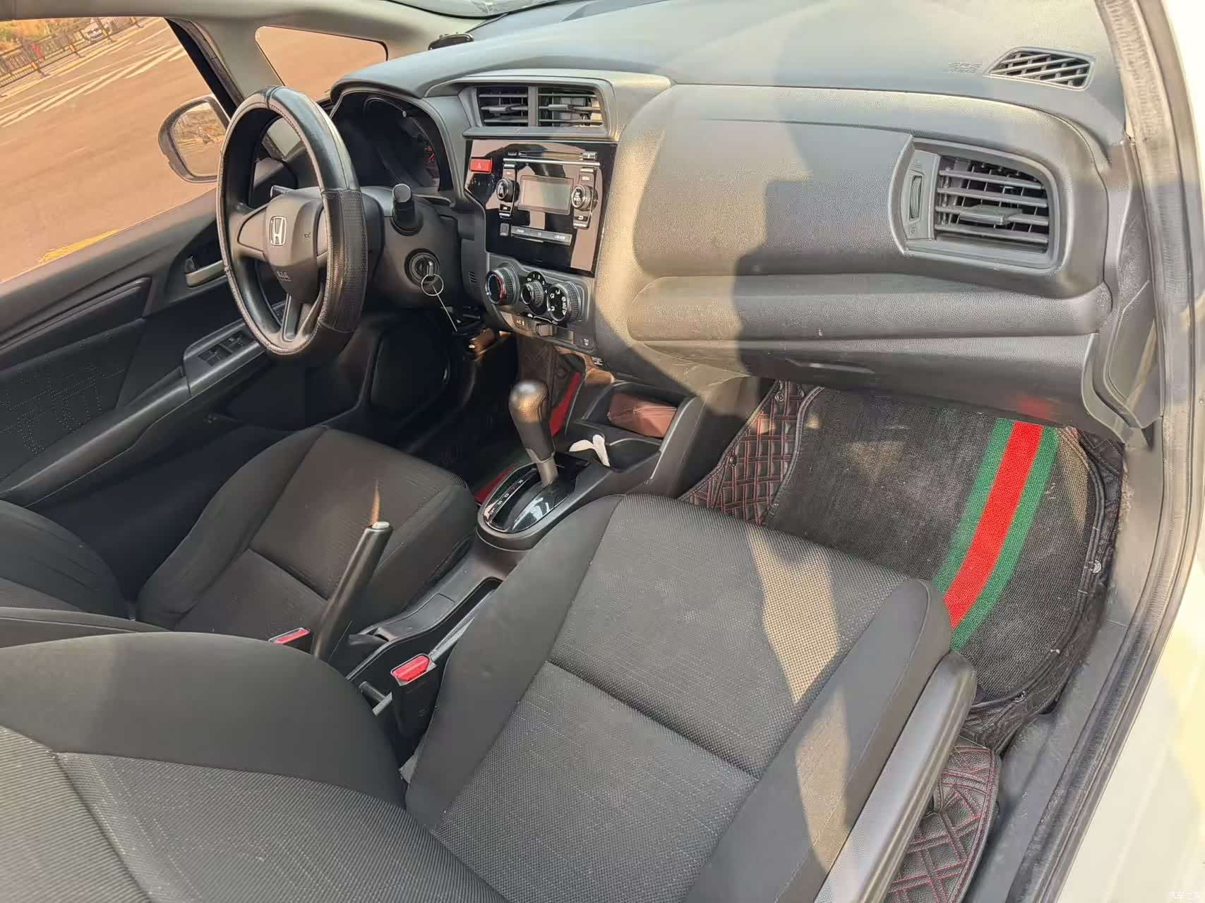 Honda Fit, 2017 10