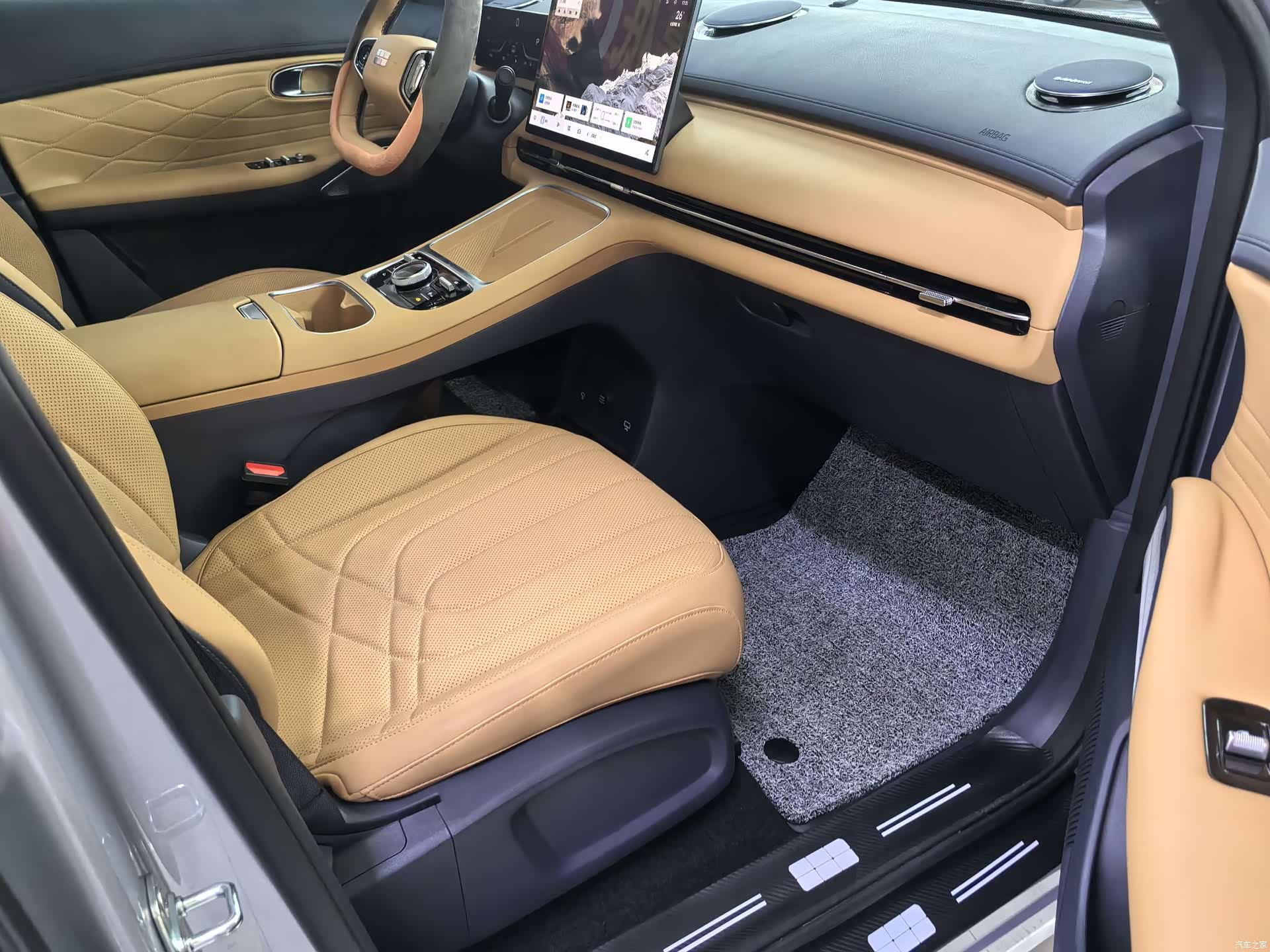 Geely 7, 2025 12