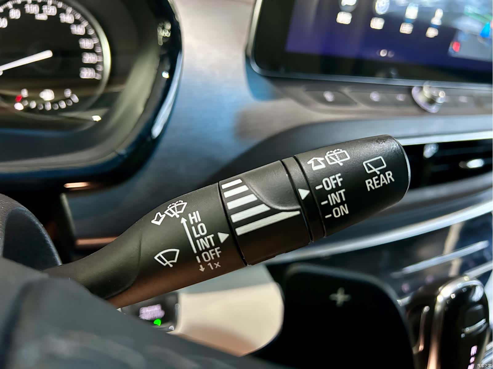 Buick GL8, 2022 15
