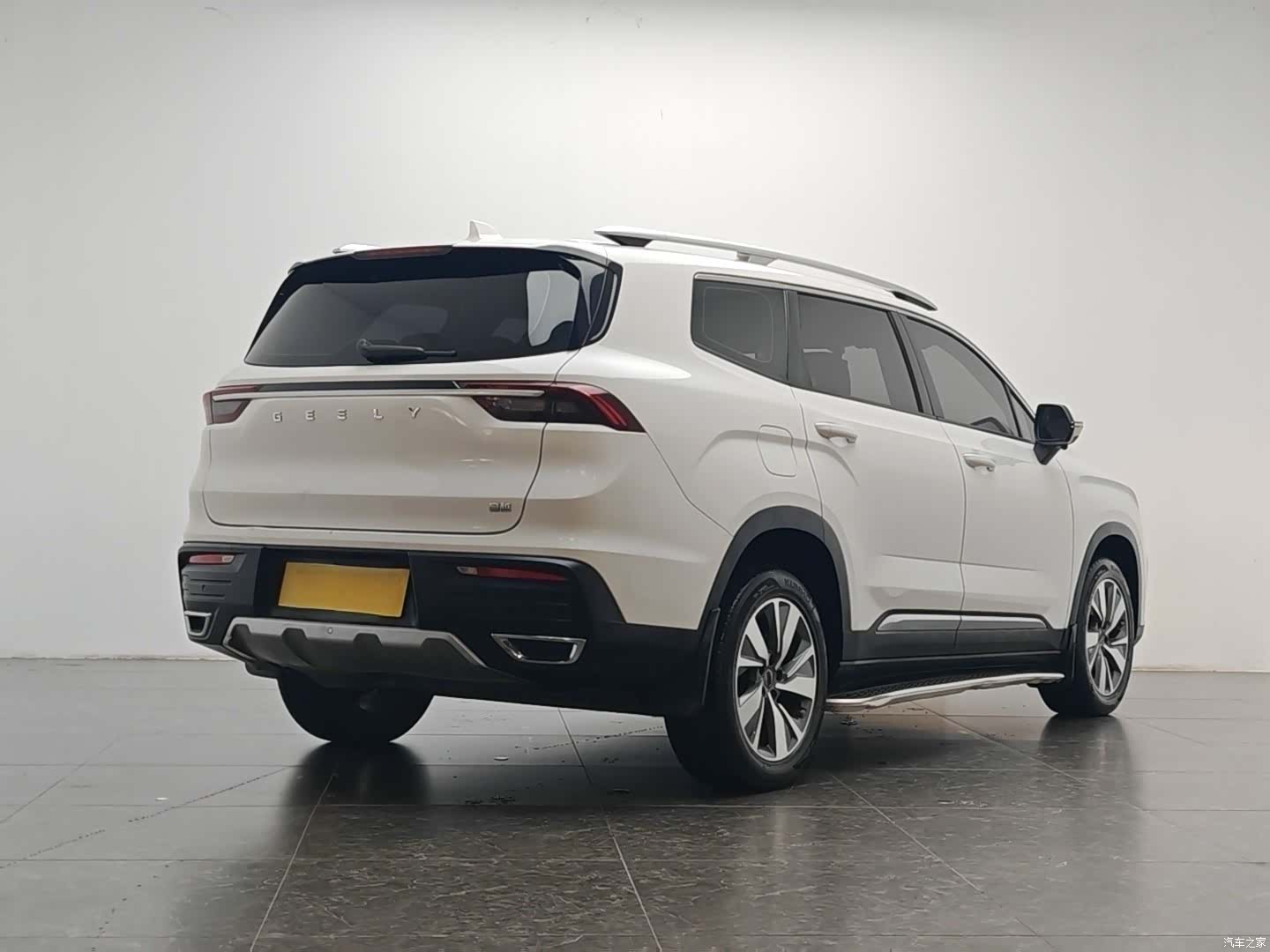 Geely Haoyue, 2022 3