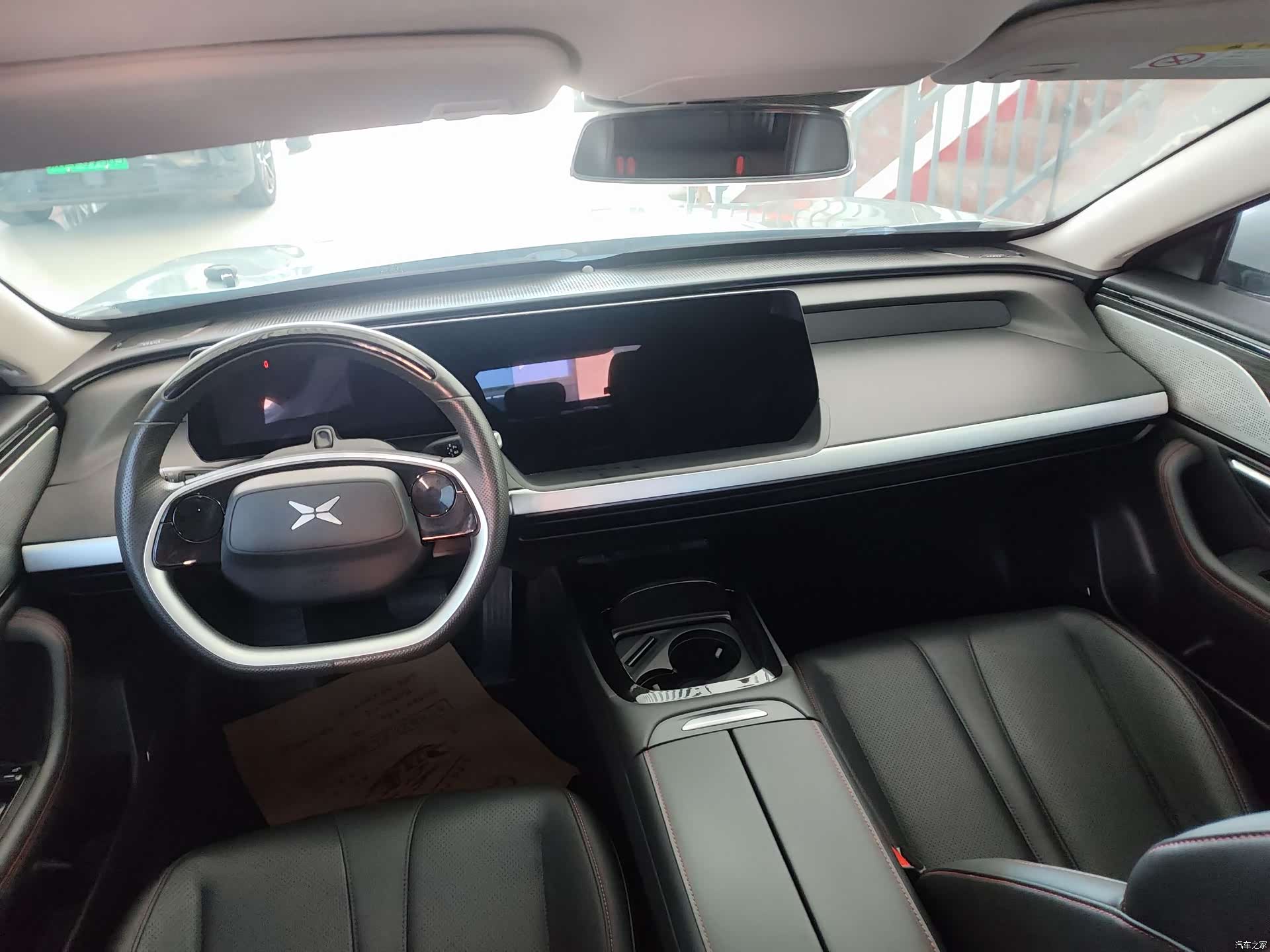 Xpeng P7, 2021 8