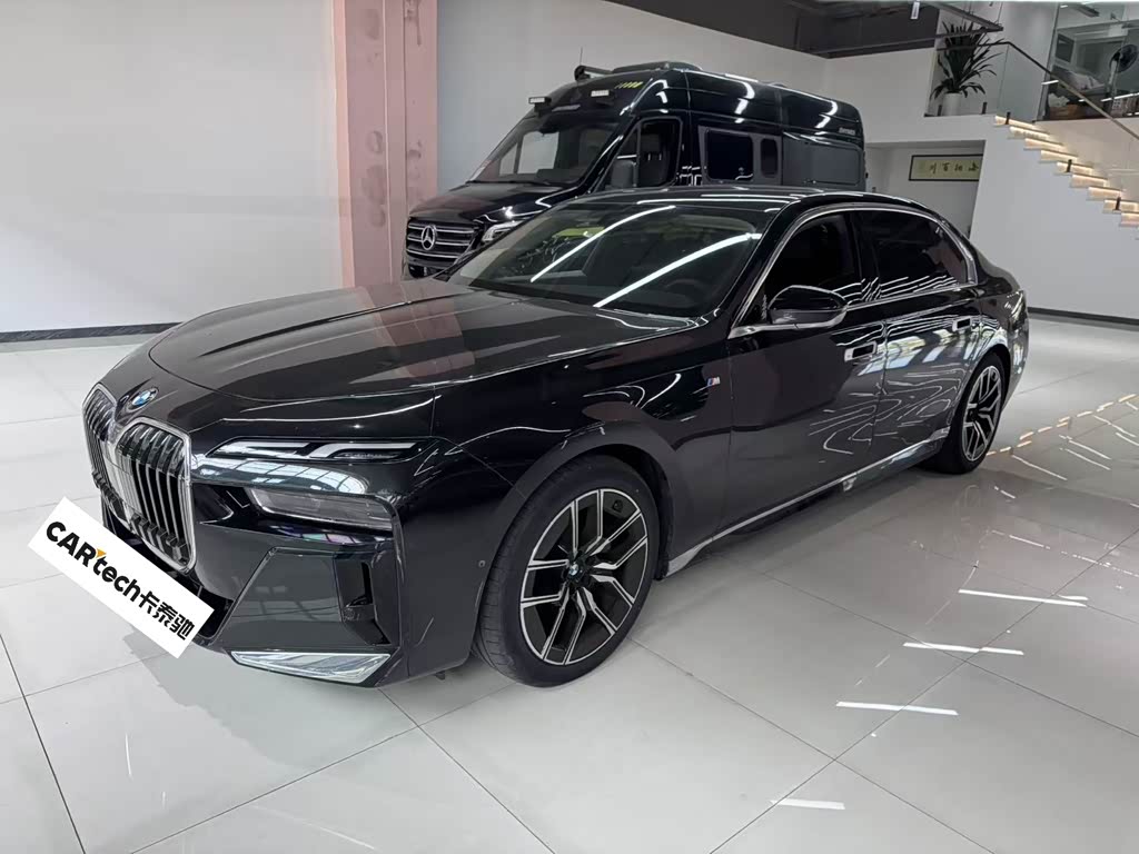 BMW 7 Series 7 2023 735Li M Sport