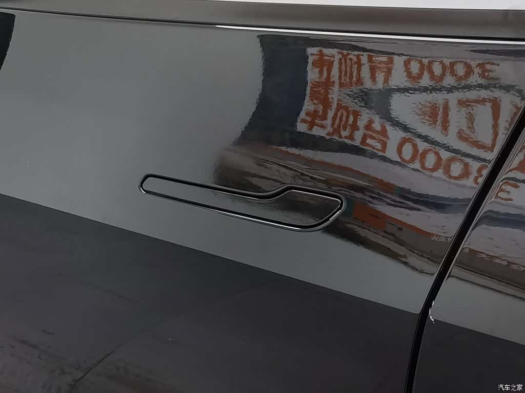 Tesla Model Y, 2022 18