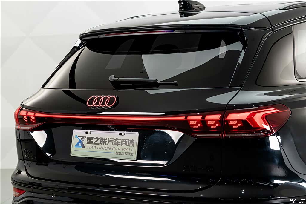 Audi e-tron, 2025 8
