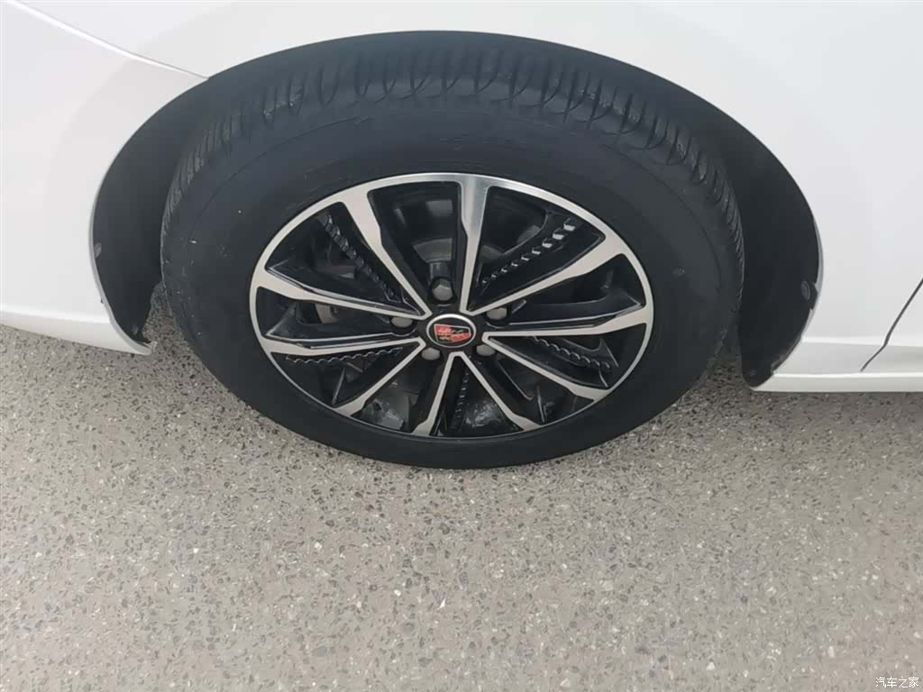 Roewe i5, 2021 23