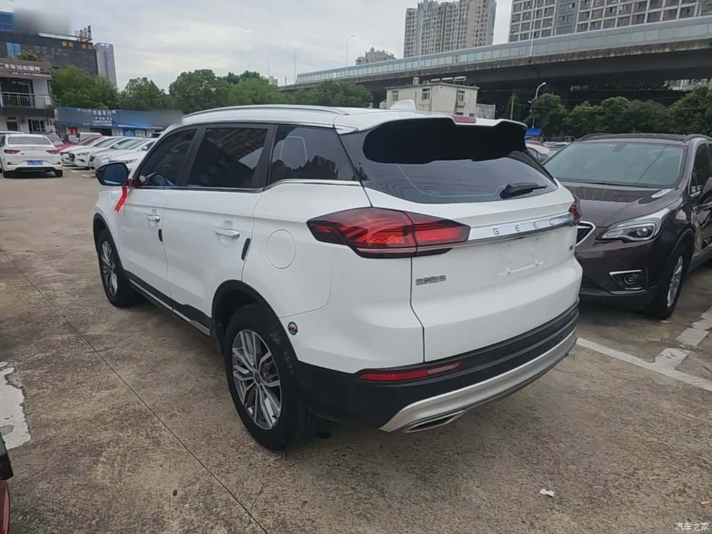 Geely Boyue, 2019 все фото
